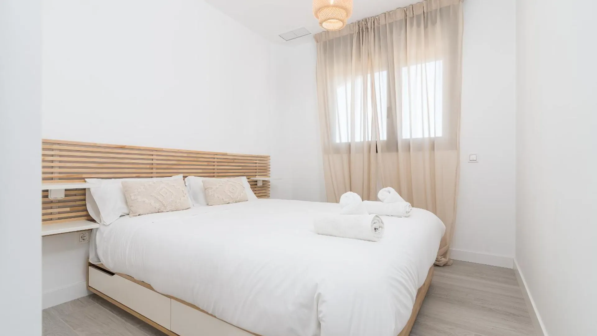 Suite Homes Urban Sky Tower 4 G Malaga 0*,