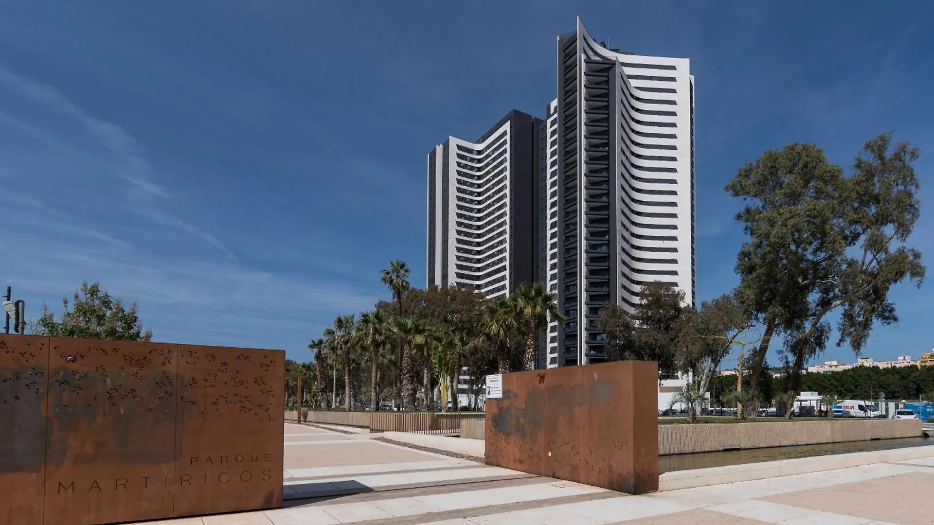 Suite Homes Urban Sky Tower 4 G Malaga Spain