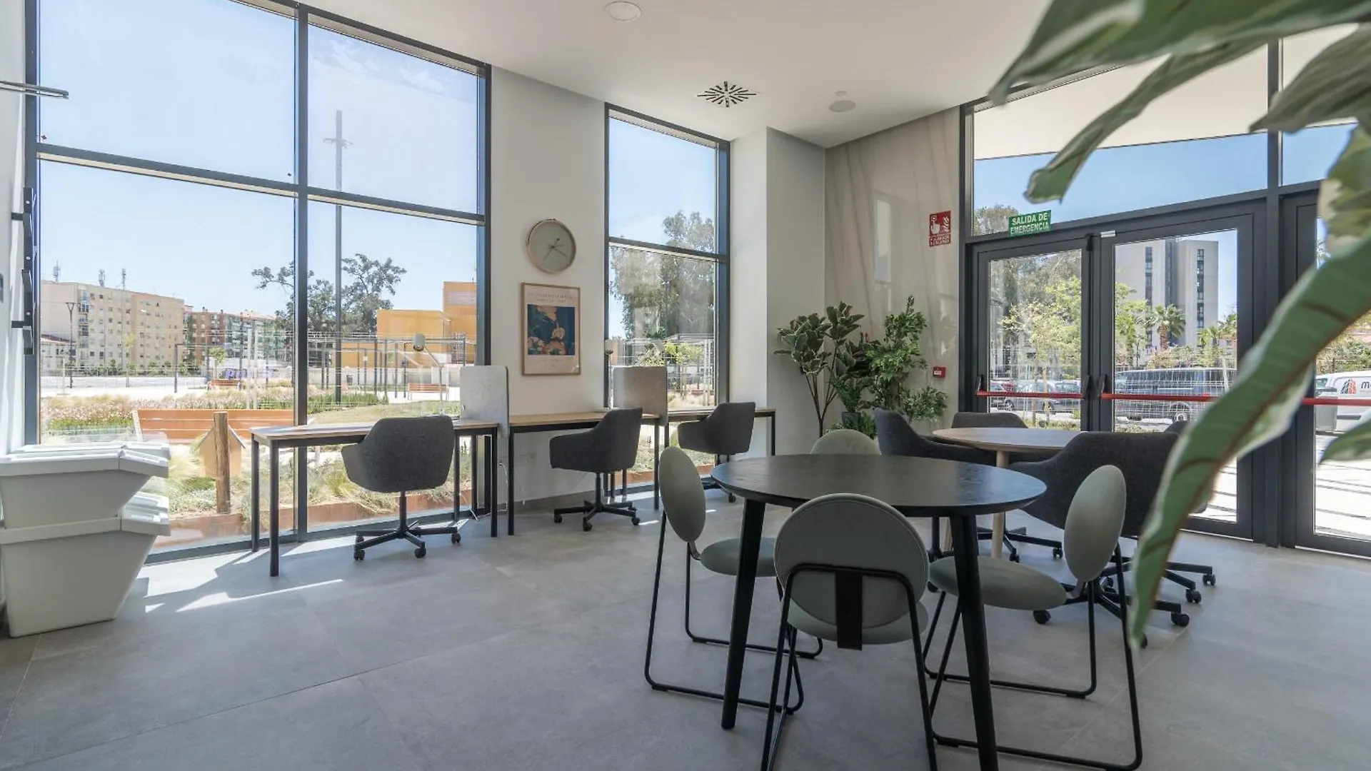 Suite Homes Urban Sky Tower 4 G Malaga 0*,  Spain
